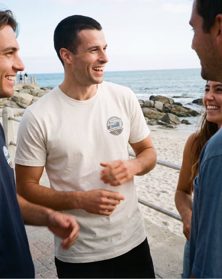 Camiseta Surf North Coast de bambú — ligera, fresca y hecha para moverte